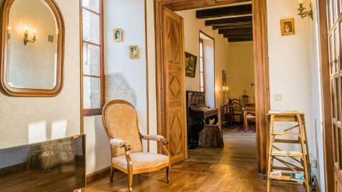 Historical House With Character, Calm And Space