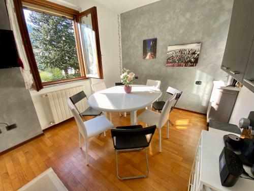 Apartamento Appartamenti Holiday Cento4