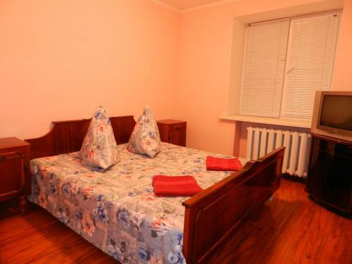 3-room Apartment On Reliefna Street 2-a