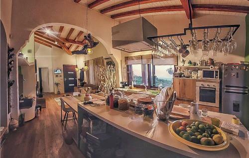 Nice Home In Carlentini With 2 Bedrooms