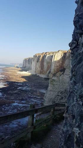 Joli Pied � Terre � 2 Pas D'�tretat