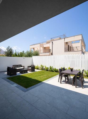 Arric�mpati Suites Apartments In Villa