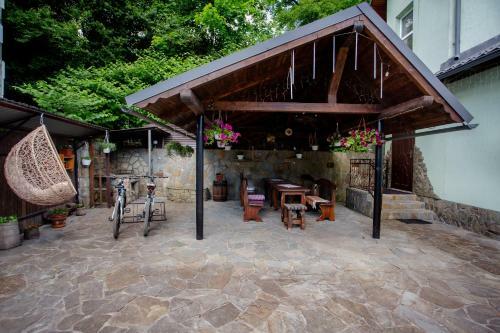 Hostal Synyogora