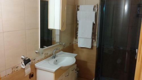 Hostal Kraevyd Hotel
