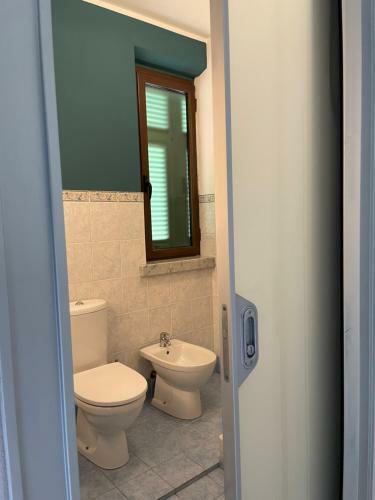 Hostal Spaziosa Camera Con Letto Alla Francese E Balcone A 150 Mt Dal Mare
