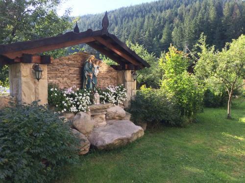 Hostal Zatin