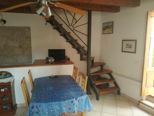Ca' Tucci - Palazzina Tabarkina In Pietra Nel Centro Storico