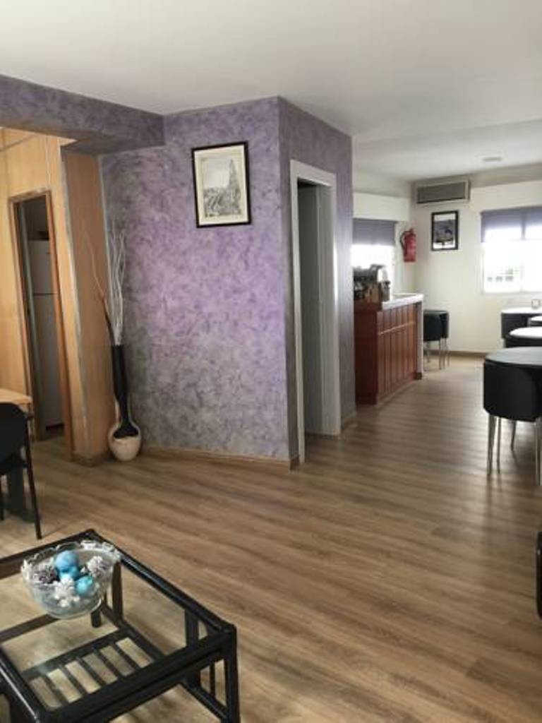 Hostal Pension La Linea