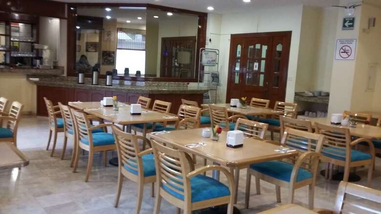 Hotel & Suites Real Del Lago