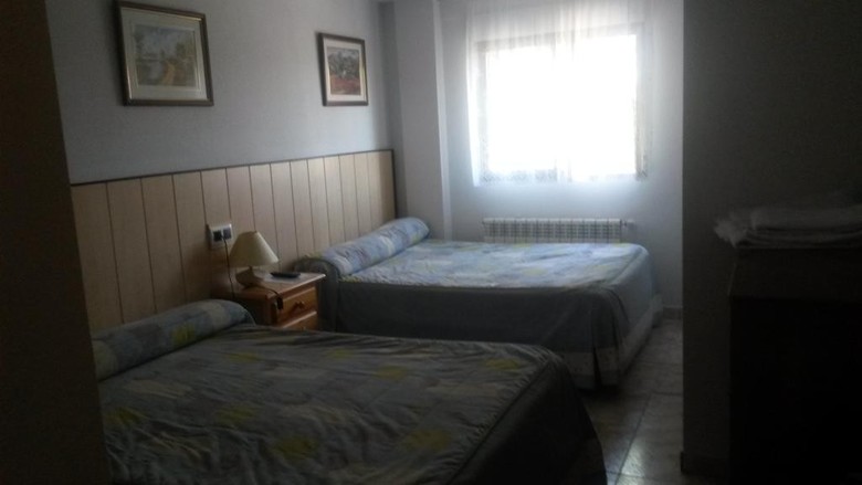 Hostal Residencia Taray