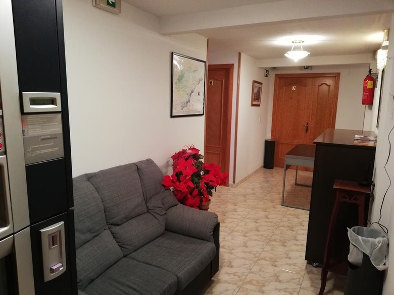 Hostal Residencia Taray