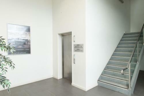 Mawson Lakes Hotel