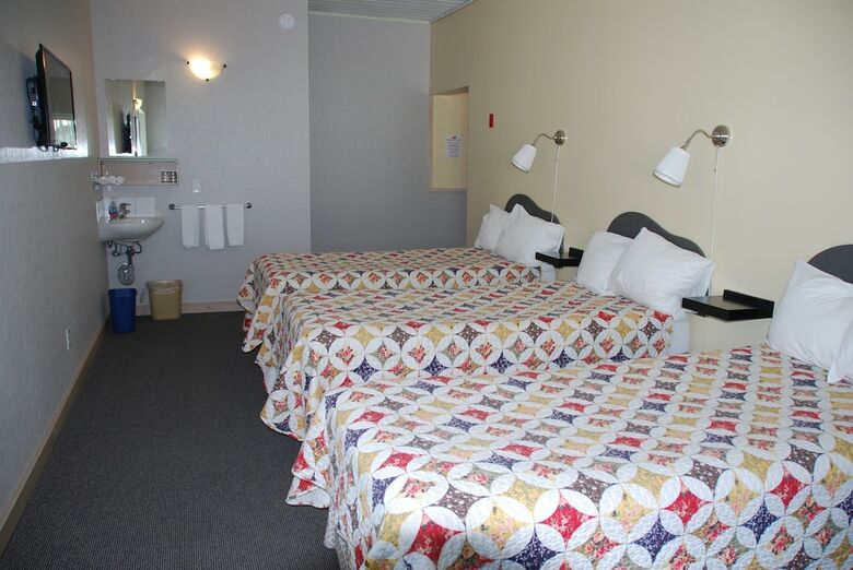 Albergue The Cube Hotel