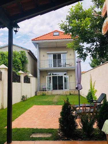 Villa526