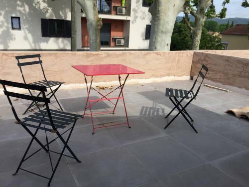 Apartamento Appt Sous Les Platanes