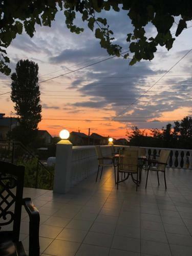 Hostal V Lad I Mir Guesthouse