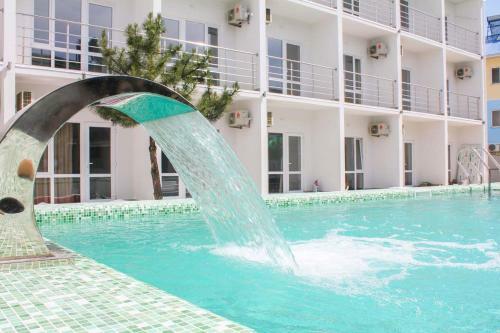 Ostriv Hotel