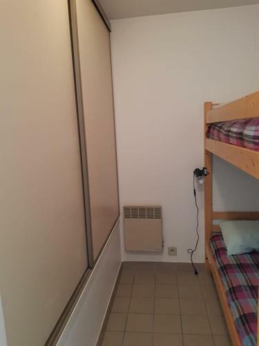 Sweet Apartment With Direct Access To Skiing