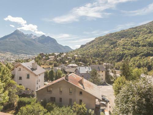 Apartamento Appartement Brian�on, 5 Pi�ces, 7 Personnes - Fr-1-330c-123