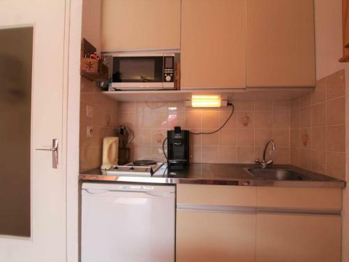 Apartamento Appartement Brian�on, 1 Pi�ce, 4 Personnes - Fr-1-330c-122
