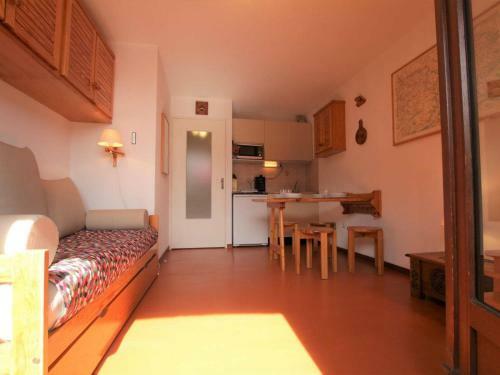 Apartamento Appartement Brian�on, 1 Pi�ce, 4 Personnes - Fr-1-330c-122