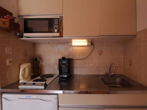 Apartamento Appartement Brian�on, 1 Pi�ce, 4 Personnes - Fr-1-330c-122