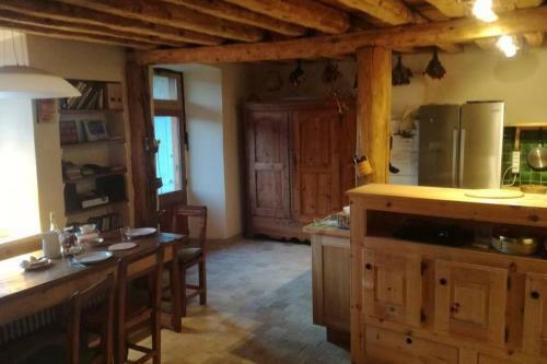 Maison Traditionnelle Brian�onnaise
