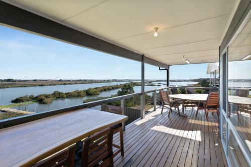 Big Blue Tailem Bend