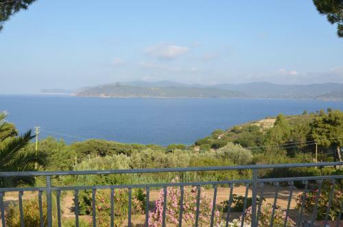 Villa & Apt. Rina By Solturelba