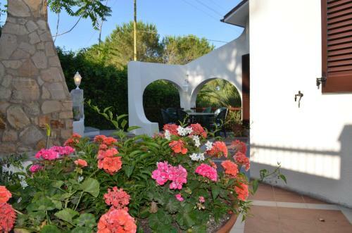 Villa & Apt. Rina By Solturelba