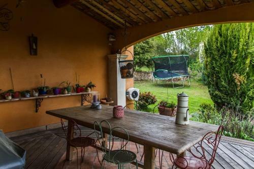 Villa Maison Enti�re De Campagne Avec Piscine