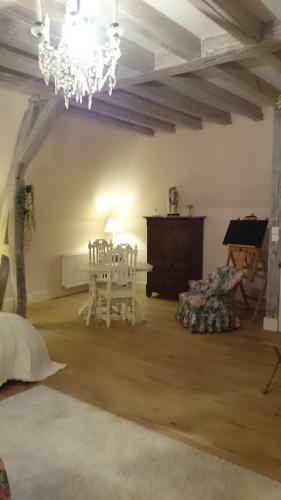 Bed & Breakfast Chateau Des Roises