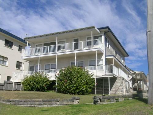 Apartamento Oceanfront Unit 2