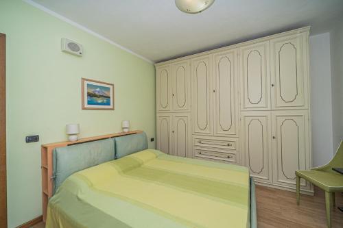 Impeccable 3-bed Apartment In Capoliveri