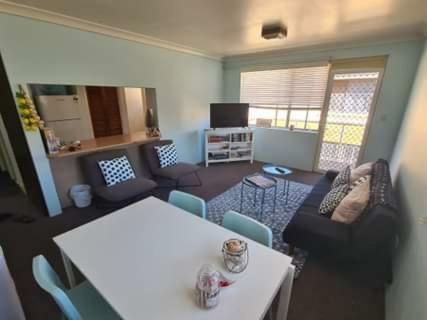 Digby's Place - Waterfront Apartment