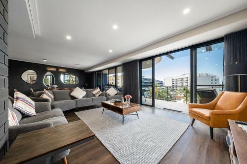 Coast Luxury Apartment 24
