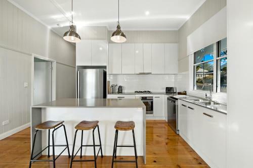 Bluestone Cottages - The Shop