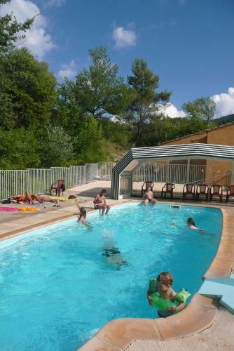 Domaine De Bois Joli