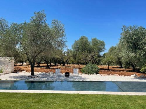 Villa Ostuni Mirror Trullo And Mirror House