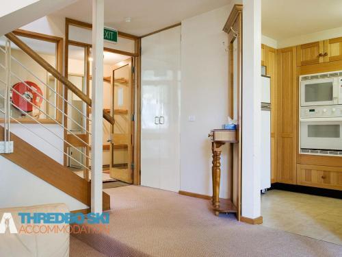 Woodridge 12