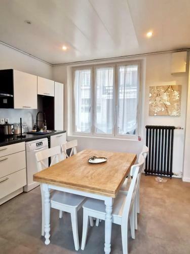 Maison Dans Le Centre De Caen A 2 Pas De La Gare
