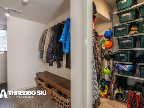 Snowbound Chalet 8