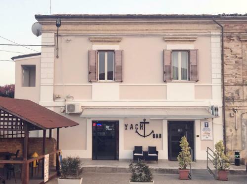 Bed & Breakfast Stazione A Mare