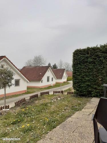 Agr�able Villa Dans Beau Domaine