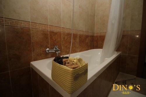 Dino's B&B