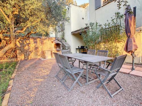 Maison Draguignan, 5 Pi�ces, 8 Personnes - Fr-1-660-4