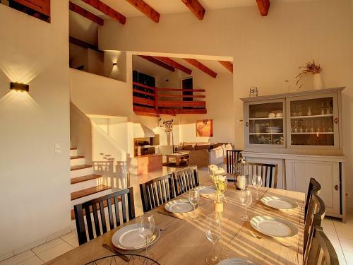 Maison Draguignan, 5 Pi�ces, 8 Personnes - Fr-1-660-4