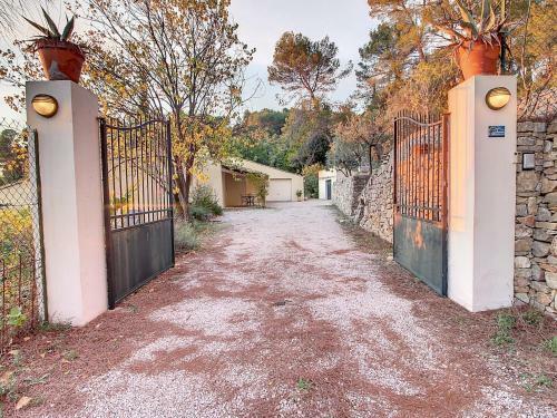 Maison Draguignan, 5 Pi�ces, 8 Personnes - Fr-1-660-4