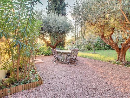 Maison Draguignan, 5 Pi�ces, 8 Personnes - Fr-1-660-4