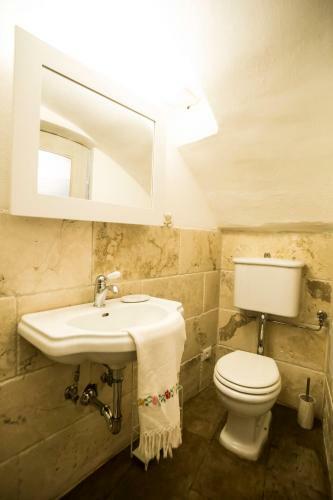 Corte Di Bonifacio Typical Bed And Breakfast